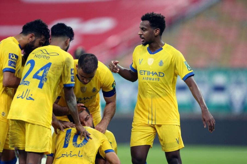 النصر يحصل على موافقة الشناوي.. ونجم الاتحاد يفتح الباب أمام آل معمر