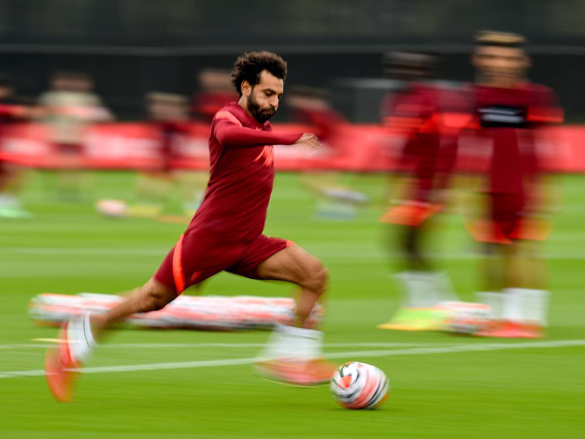 الحكومة البريطانية ترد على فيفا وتصدم صلاح: لا تخفيف للقيود