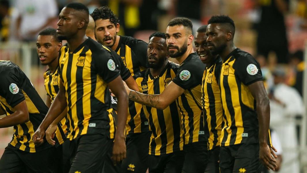 الاتحاد يتعادل مع التعاون ويحافظ على صدارة الدورى السعودى بمشاركة حجازى(فيديو)