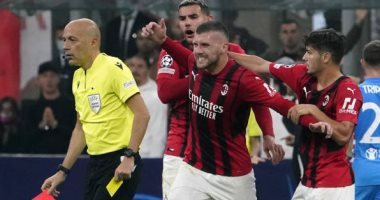 تقارير إيطالية .. إيقاف الحكم التركى شاكير بعد أخطاء مباراة ميلان وأتلتيكو مدريد