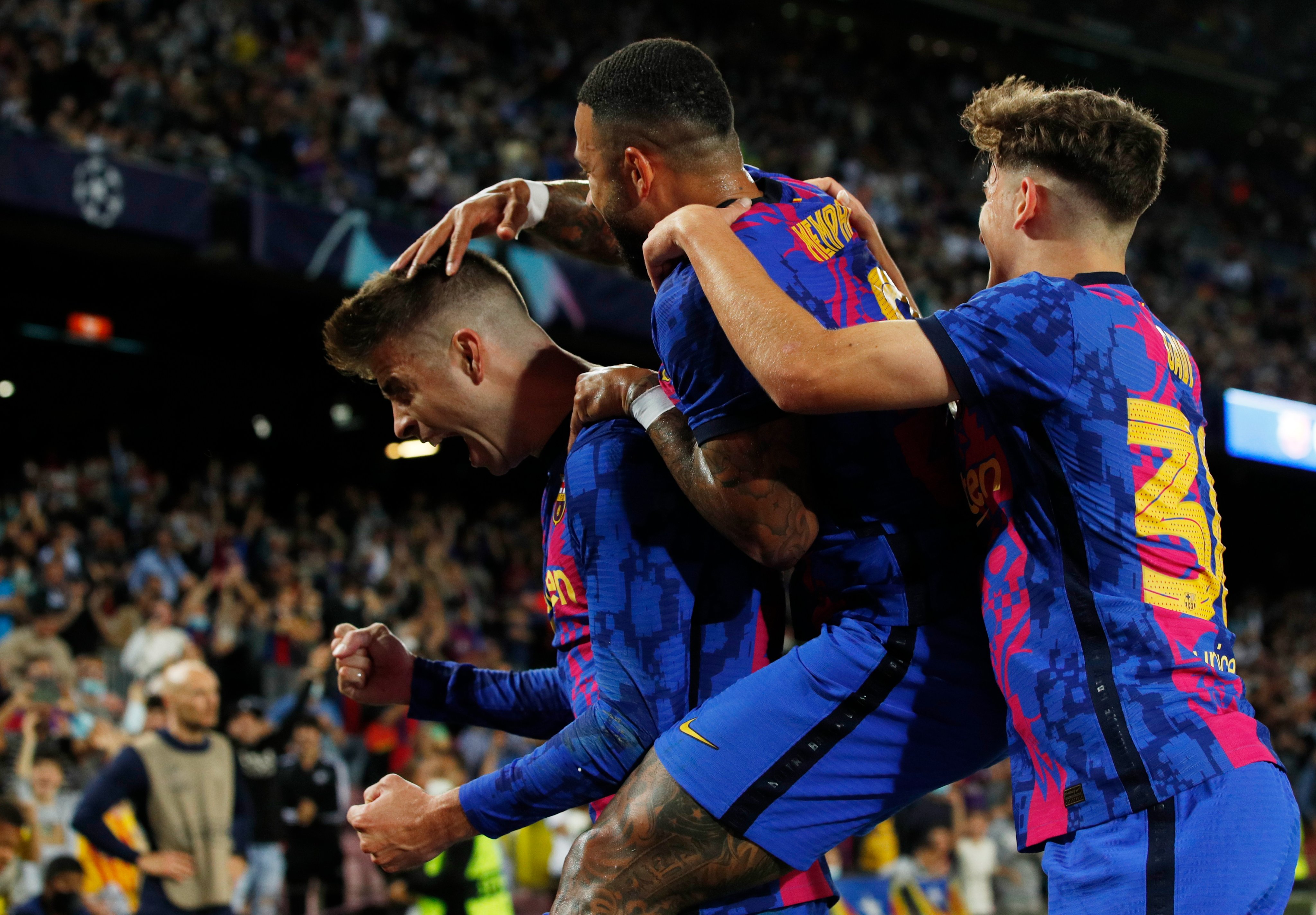برشلونة يحقق فوزه الأول في دوري الأبطال هذا الموسم على حساب دينامو كييف (فيديو)