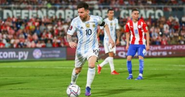 شاهد ..ميسى يحتفل بثلاثية الأرجنتين فى شباك أوروجواى بتصفيات كأس العالم: انتصار عظيم