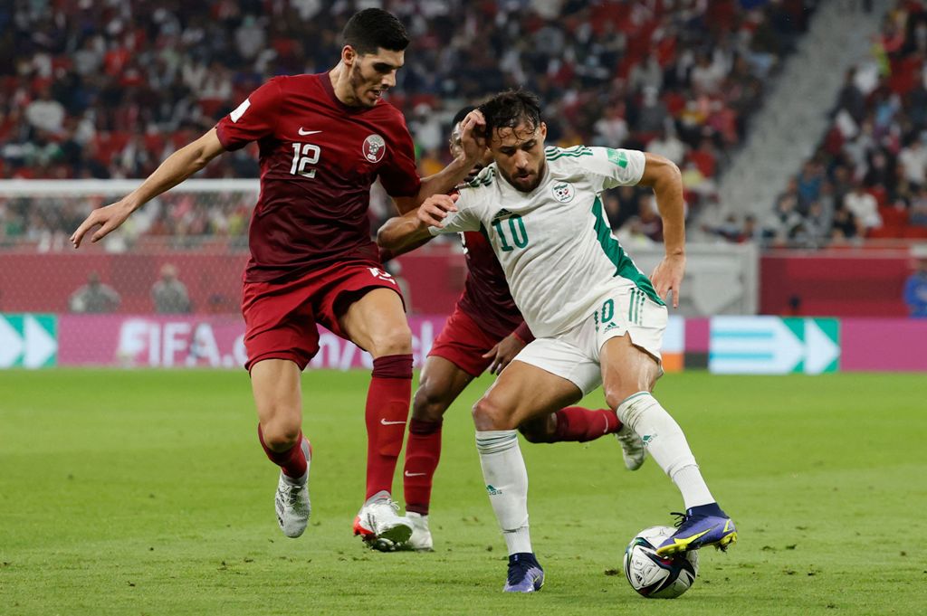 بفوز قاتل .. الجزائر تتأهل لنهائي كأس العرب وقطر تضرب موعدا مع مصر (فيديو)