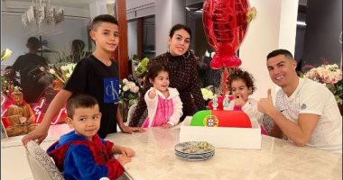 رونالدو في سهرة عائلية قبل مواجهة يونج بويز في دوري أبطال أوروبا