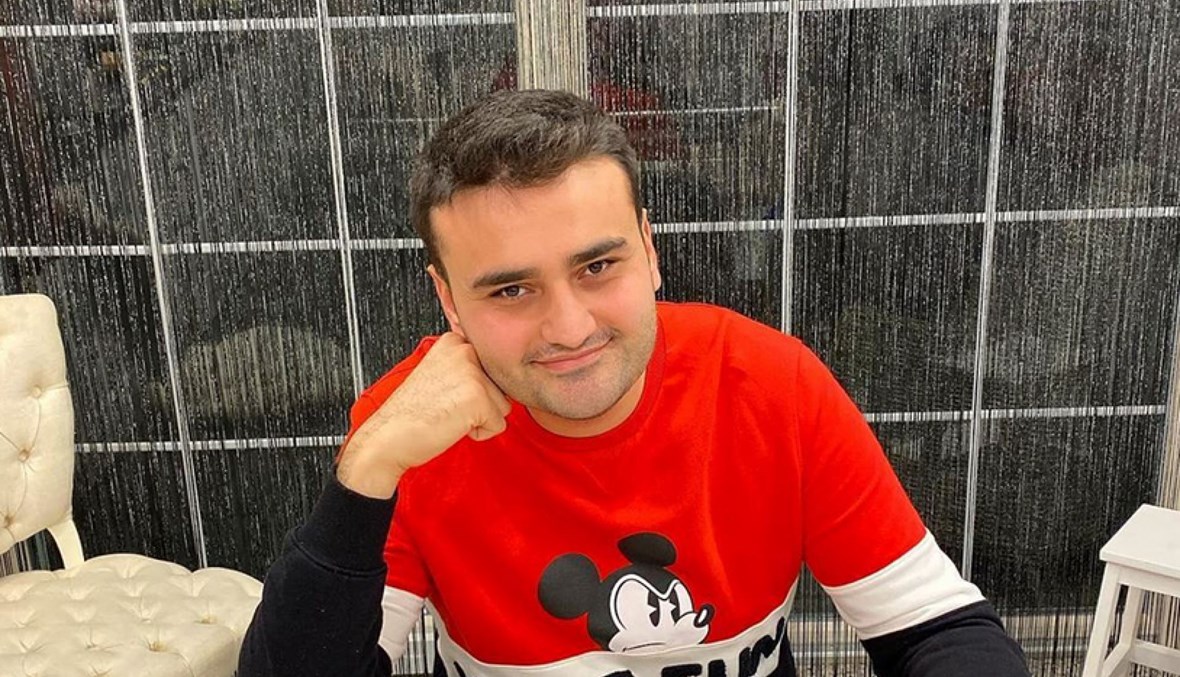 شاهد .. هدية خاصة من الشيف بوراك لـ ميسي(فيديو)
