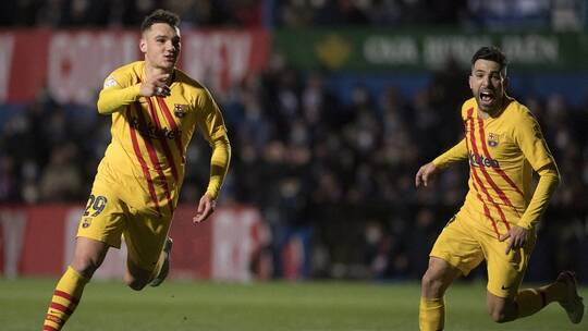 برشلونة ينجو من فخ مضيفة المغمور ويتأهل لدور الــ16 بكأس إسبانيا (فيديو)