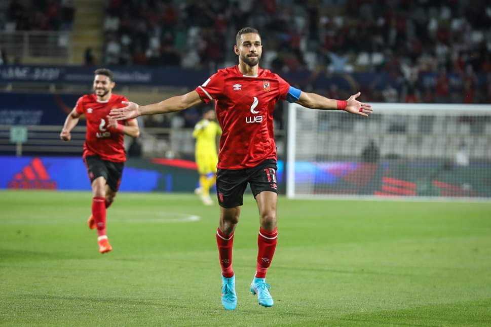 أخبار الأهلي: طبيب الأهلي يرفض طلب أكرم توفيق.. والسولية يتمرد