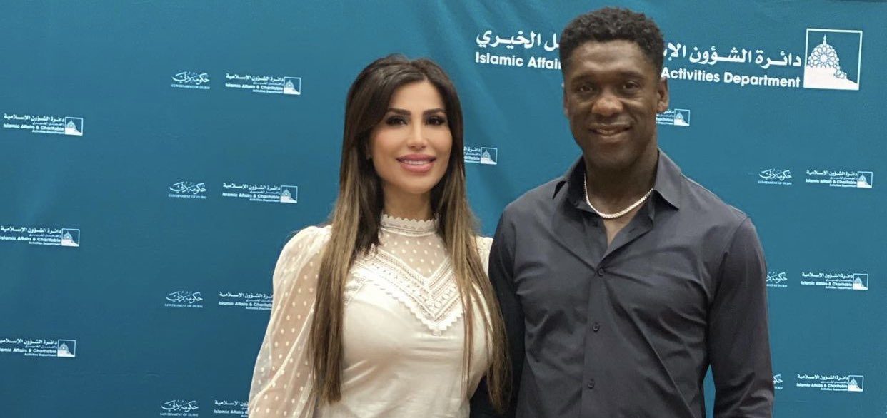 الهولندي كلانس سيدورف يعتنق الإسلام