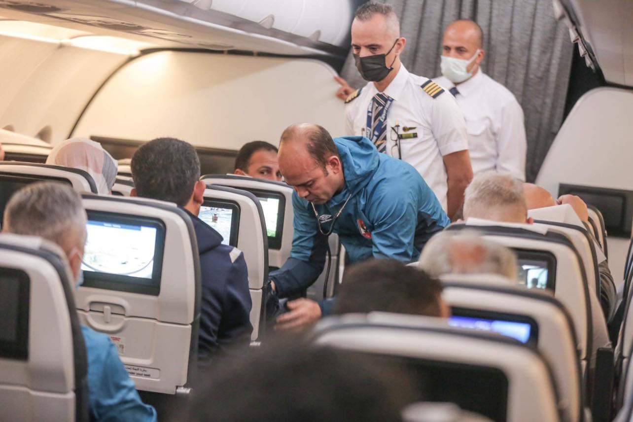 أخبار الأهلي: طبيب الأهلي ينقذ سيدة مغربية من الموت على الطائرة