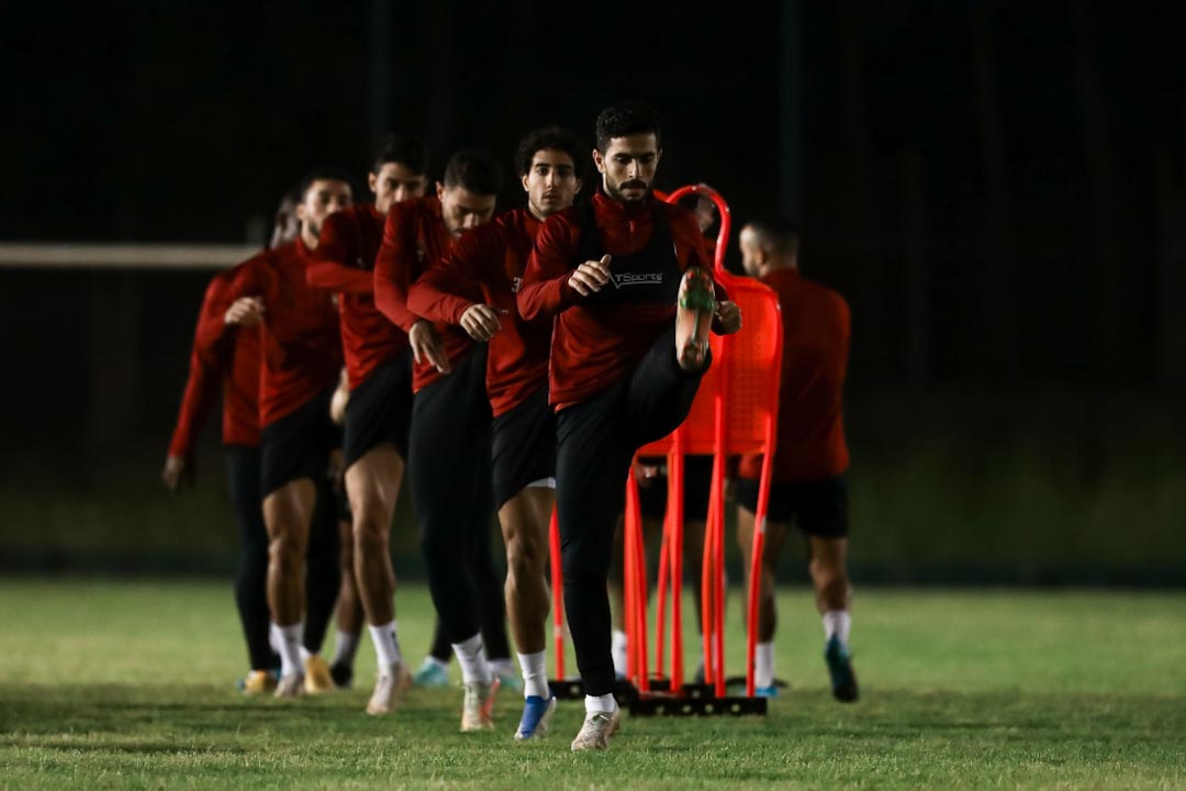 أخبار الأهلي: الأهلي يطلب تغيير ملعب المران في الجزائر.. وموسيماني يجتمع بجهازه المعاون