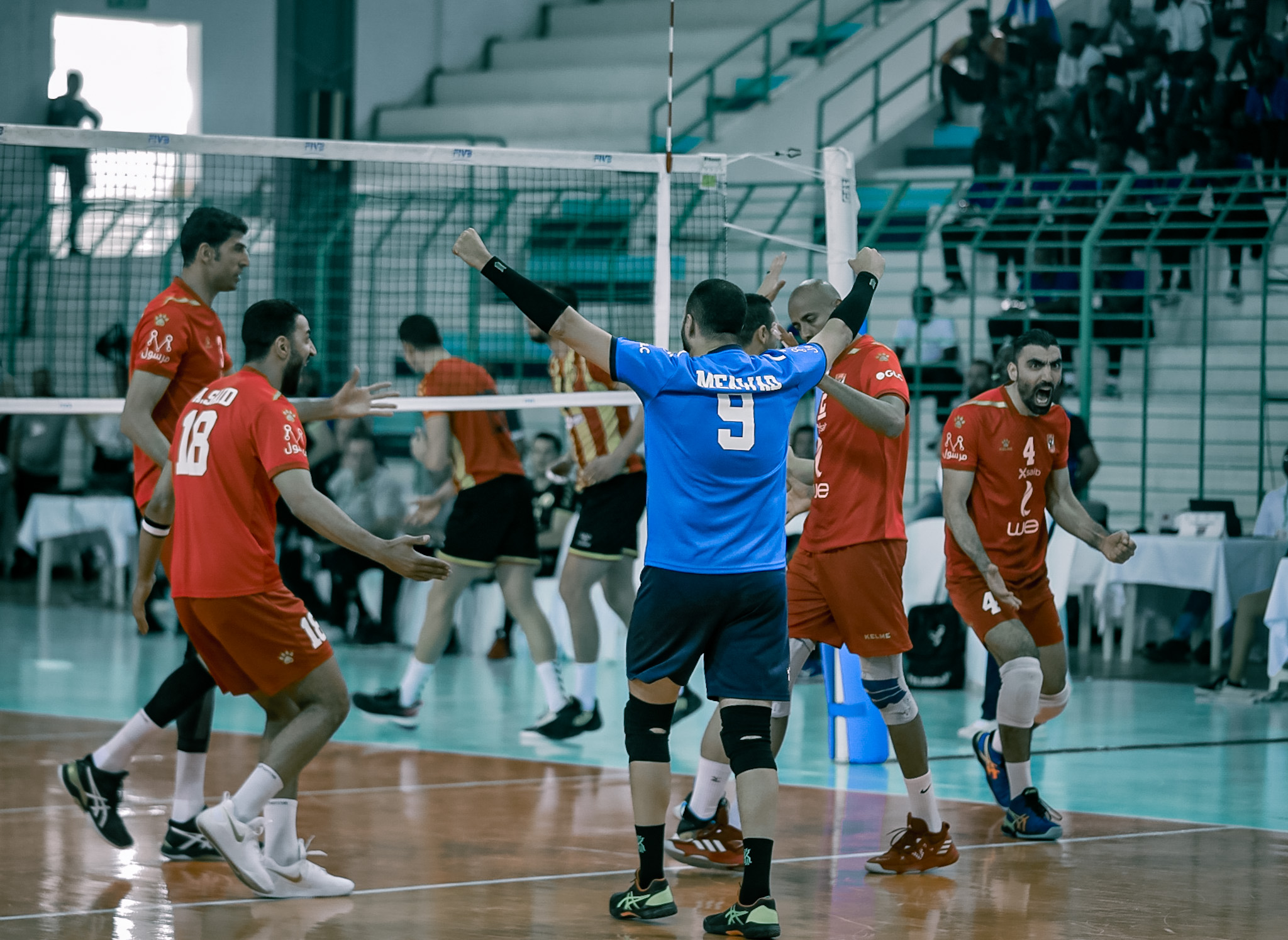 أخبار الأهلي: الأهلي يقهر الترجي في عقر داره ويتوج بطلًا لأندية أفريقيا للكرة الطائرة