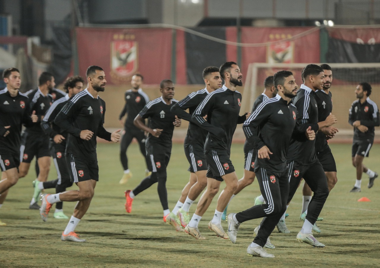 أخبار الأهلي : مفاجأة صادمة من الأهلي لمهاجم الفريق .. وطلب خاص من الأحمر لأبها السعودي