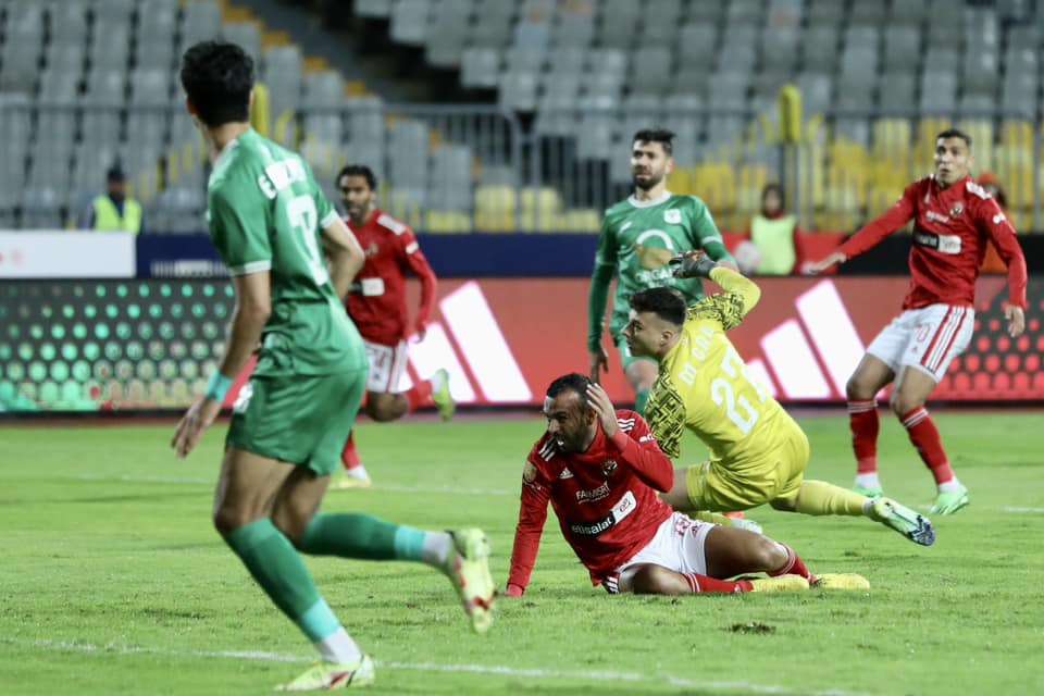 أخبار الأهلي: فيديو.. الأهلي يتعادل مع المصري سلبيا في الدوري