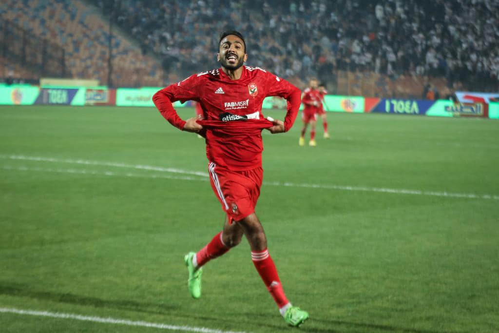 أخبار الأهلي: خبير لوائح يكشف موقف كهربا بعد شكوى الزمالك.. ويؤكد: شيكابالا معرض للإيقاف 4 مباريات