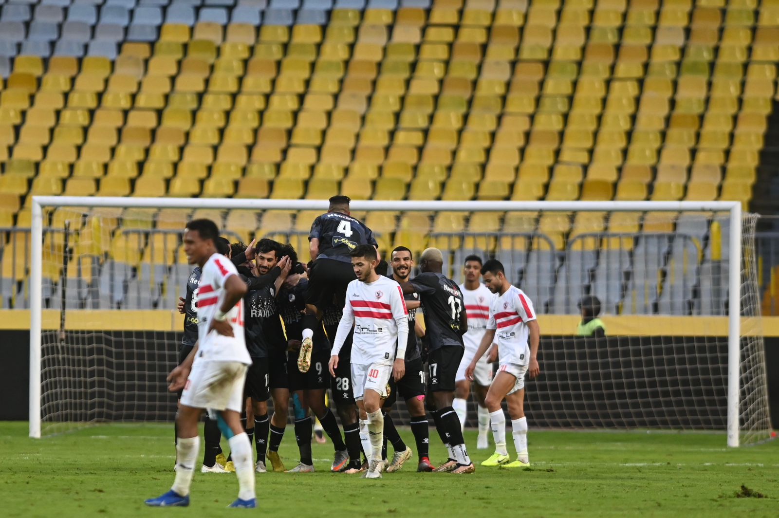 بالتلاتة.. فاركو يتلاعب بالزمالك في الدوري “فيديو”