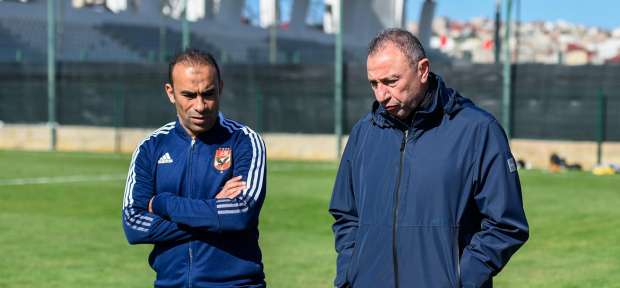 أخبار الأهلي : رسالة عبد الحفيظ الأخيرة للاعبي الأهلي ورأيه في مواجهة ريال مدريد