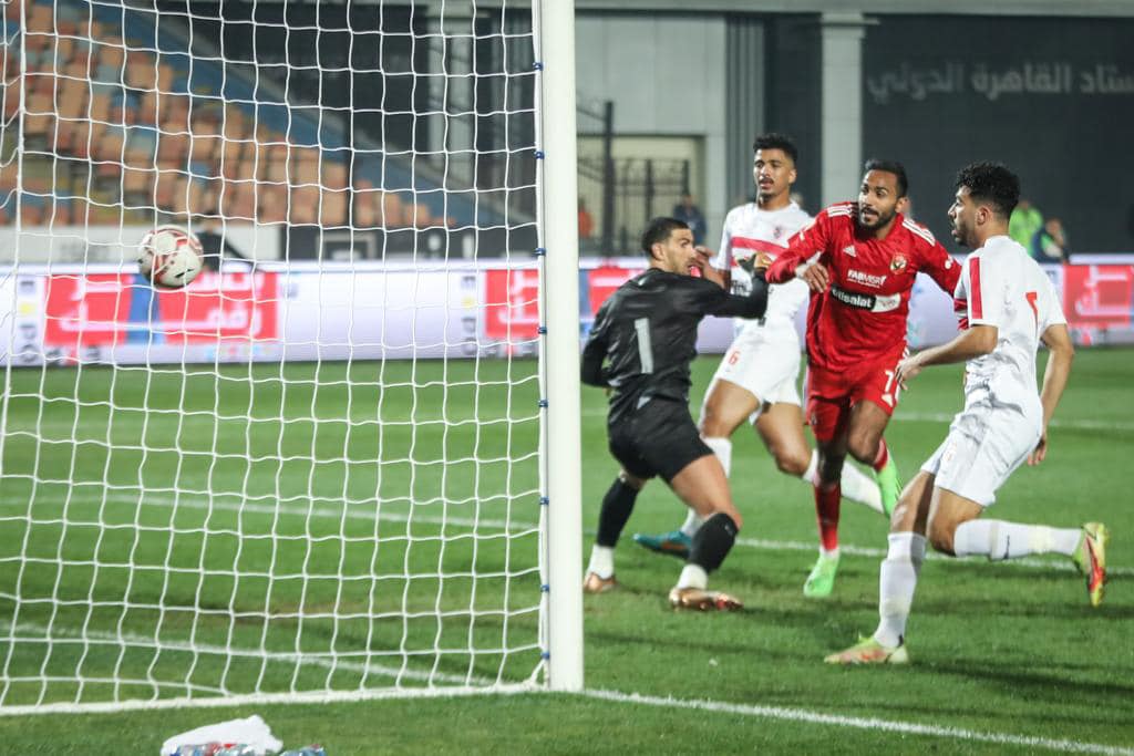 أخبار الأهلي: الإيقاف يهدد خماسي الأهلي قبل مواجهة الزمالك في القمة 126