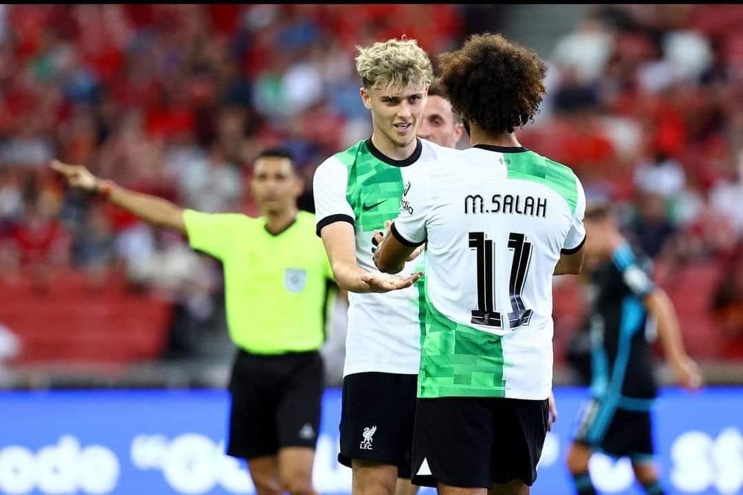 مو صلاح يساهم في فوز ليفربول برباعية على ليستر سيتي وديًا