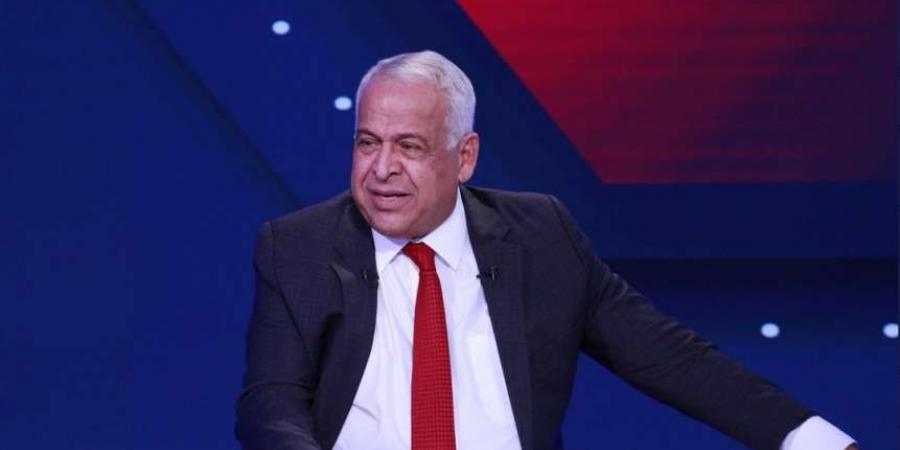صدق أو لا تصدق .. فرج عامر يحمل كل عضو بسموحة 6 آلاف جنيه للإصلاح الزراعي