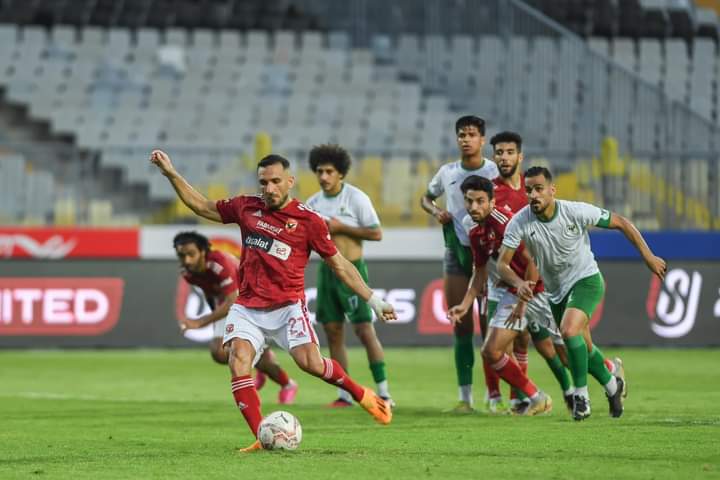 أخبار الأهلي : اكتساح للاعبي الأهلي ..رابطة الأندية تعلن التشكيل المثالي للموسم الماضي