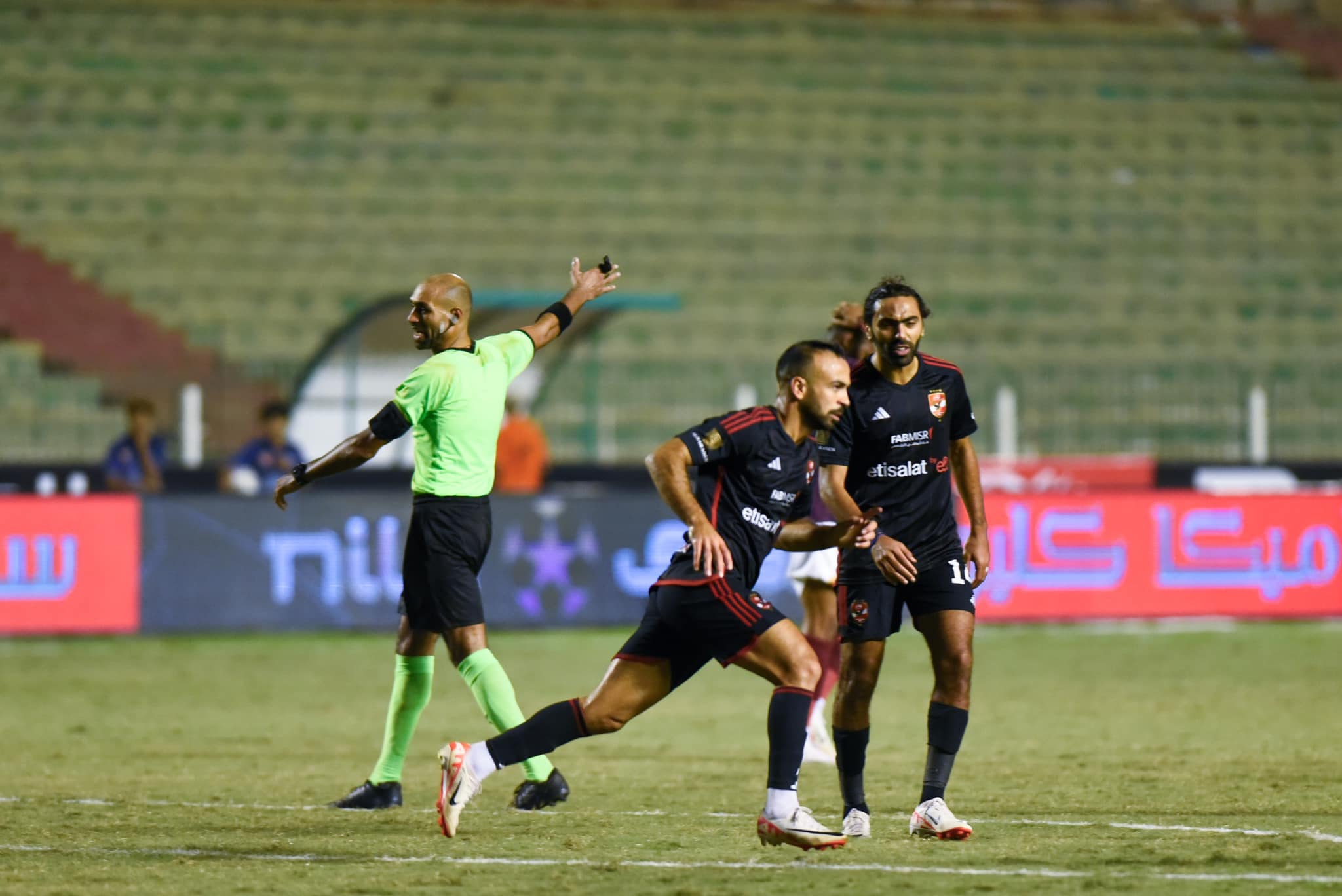 أخبار الأهلي: حارث يكشف كواليس مشادة أفشة ومارسيل كولر وتفاصيل جلسة بيبو