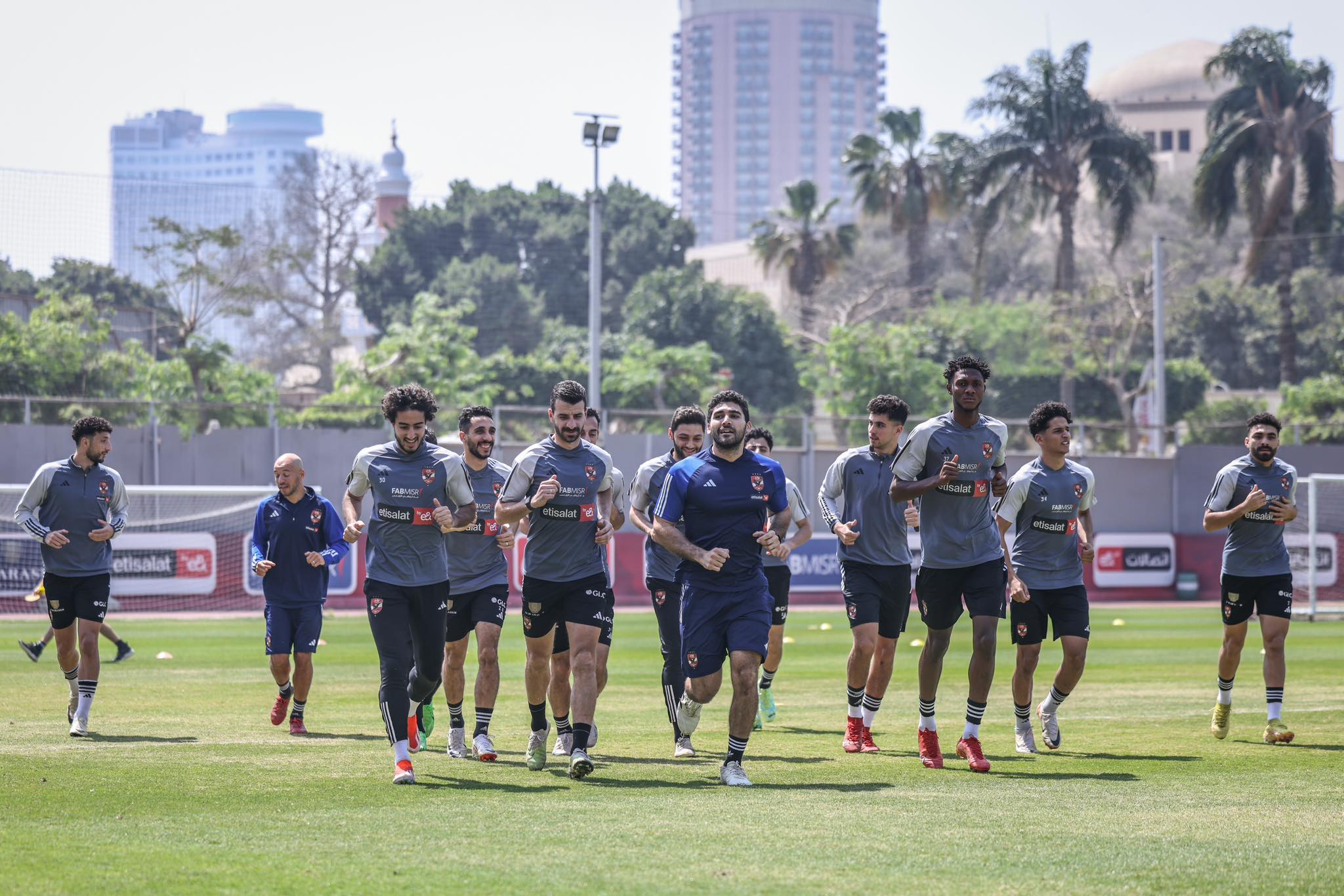 أخبار الأهلي : اصابة جديدة تضرب حارس الأهلي قبل مواجهة الإسماعيلي