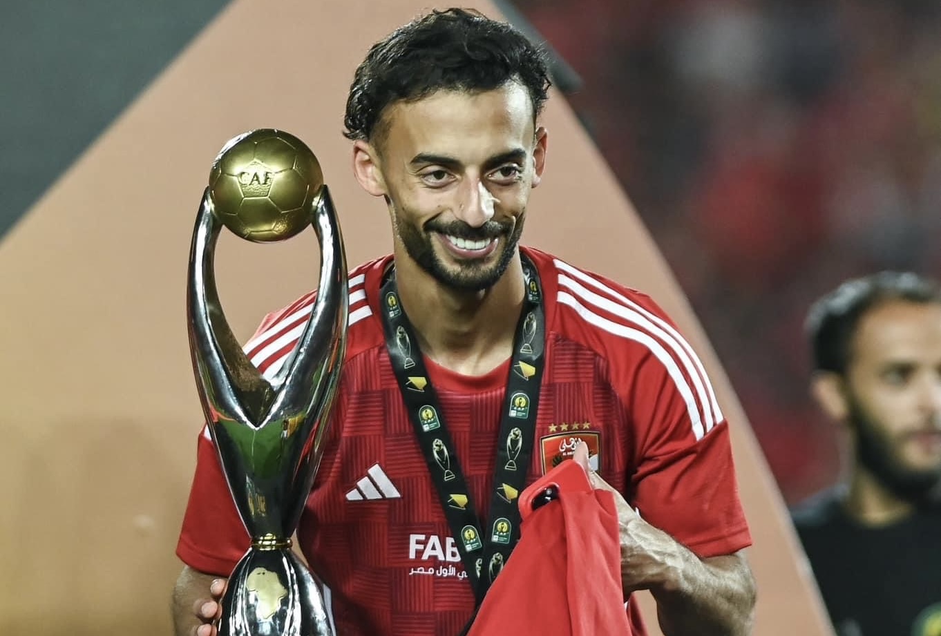 أخبار الأهلي : قرار جديد في الأهلي بعد رحيل أحمد عبدالقادر