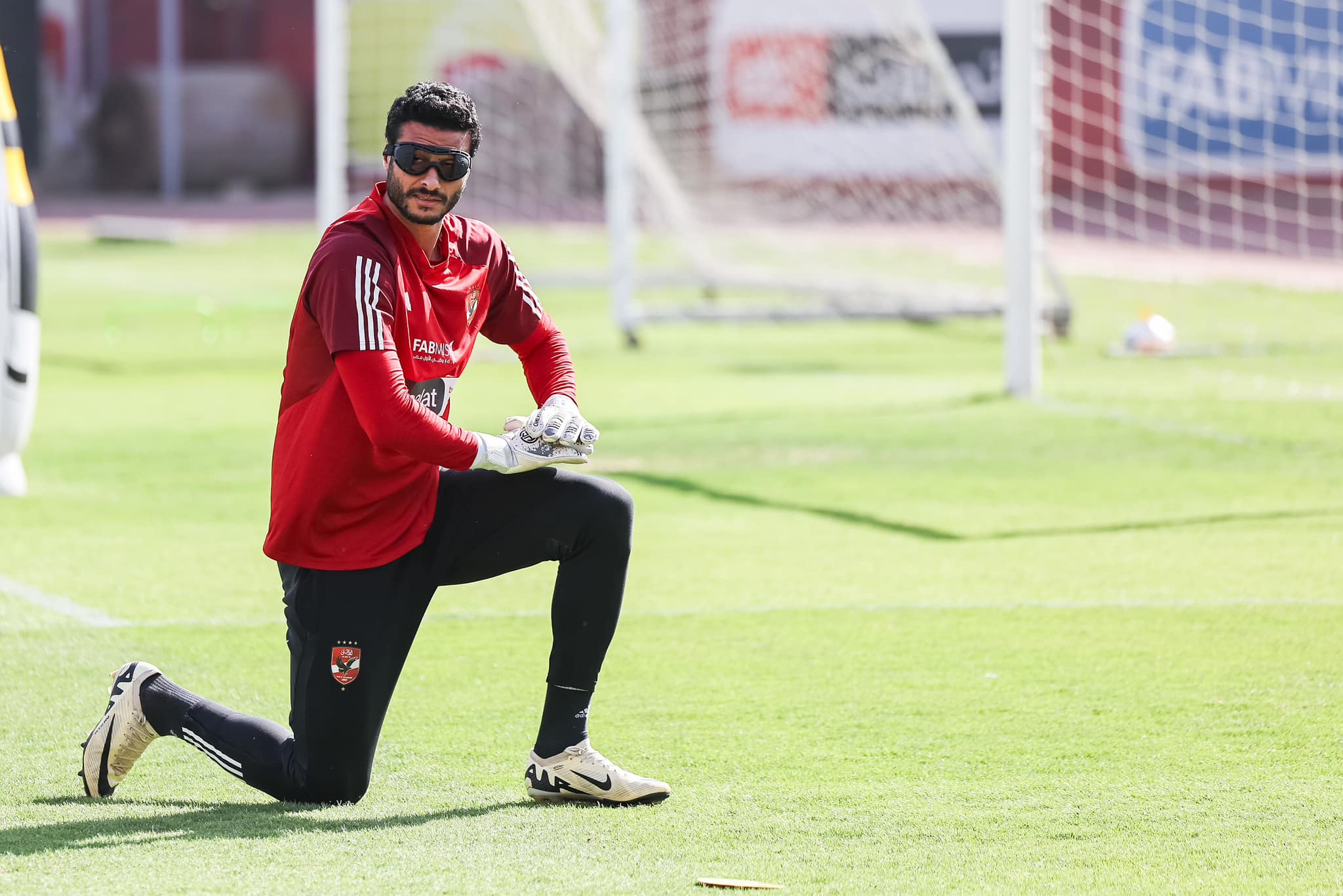 أخبار الأهلي: بفرمان من الخطيب.. الأهلي يفاجئ محمد الشناوي