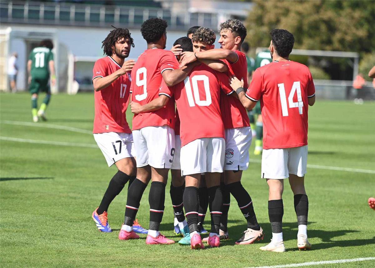 أخبار الأهلي : قناة مفتوحة “وحيدة” تنقل مباراة مصر وباراجواي