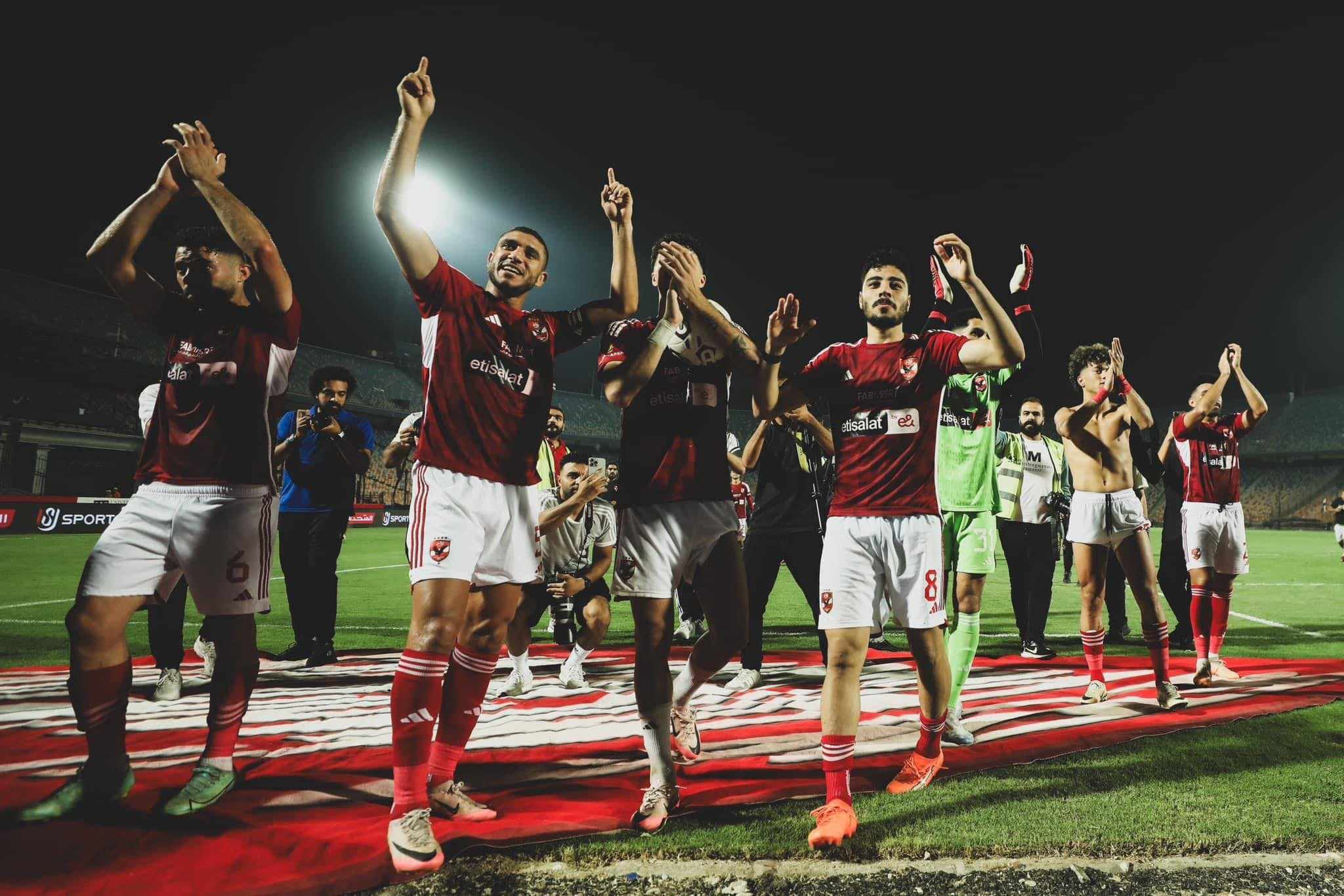 أخبار الأهلي : عاجل .. بالقاضية ..الأهلي يهزم سموحه ويتوج بطلا للدوري
