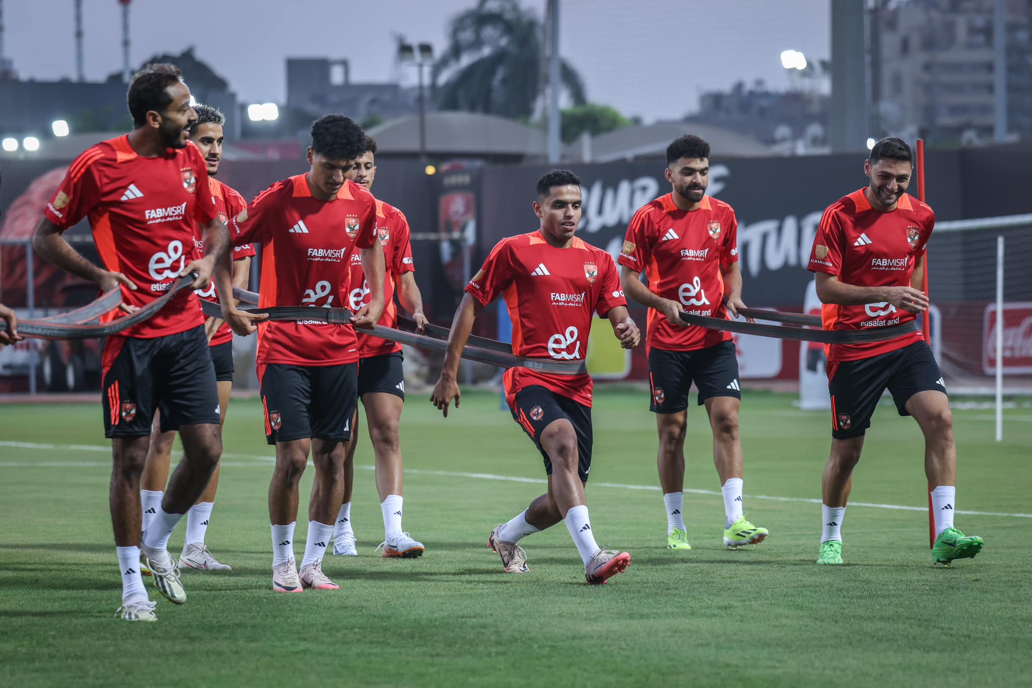 أخبار الأهلي: الأهلي “كامل العدد” لأول مرة قبل السفر إلى كينيا