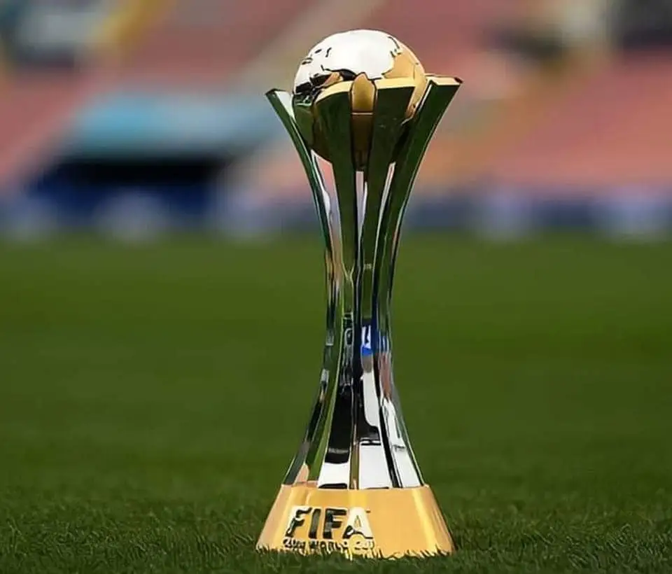 فيفا يراسل الأهلي لتسجيل 26 لاعبا في بطولة الإنتركونتيننتال