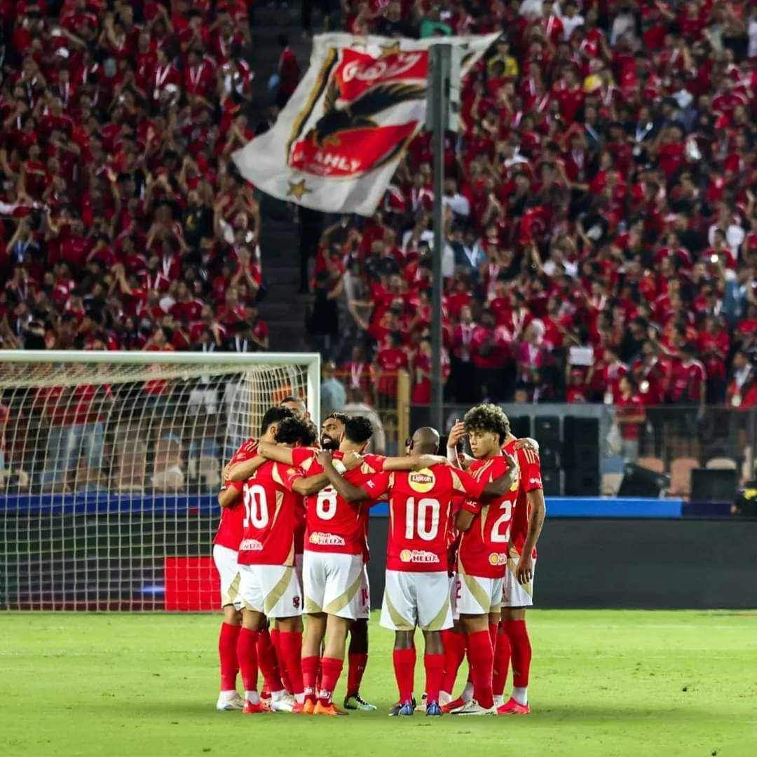 الأهلي بالزي التقليدي في كأس التحدي.. اقرأ التفاصيل