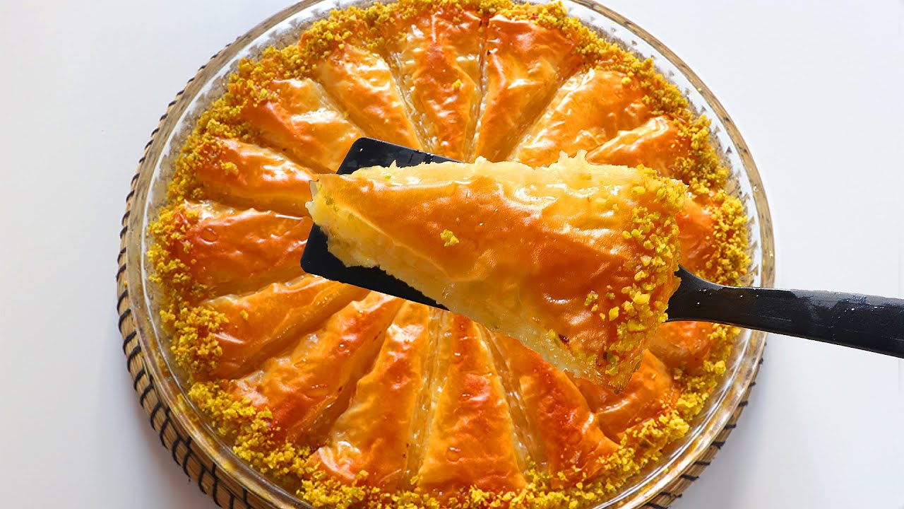 بمكونات بسيطة وانتي في بيتك ياست الكل.. طريقة تحضير كيكة الجلاش الذهبية بكل سهولة “اعمليها لضيوفك في عزومة شهر رمضان”