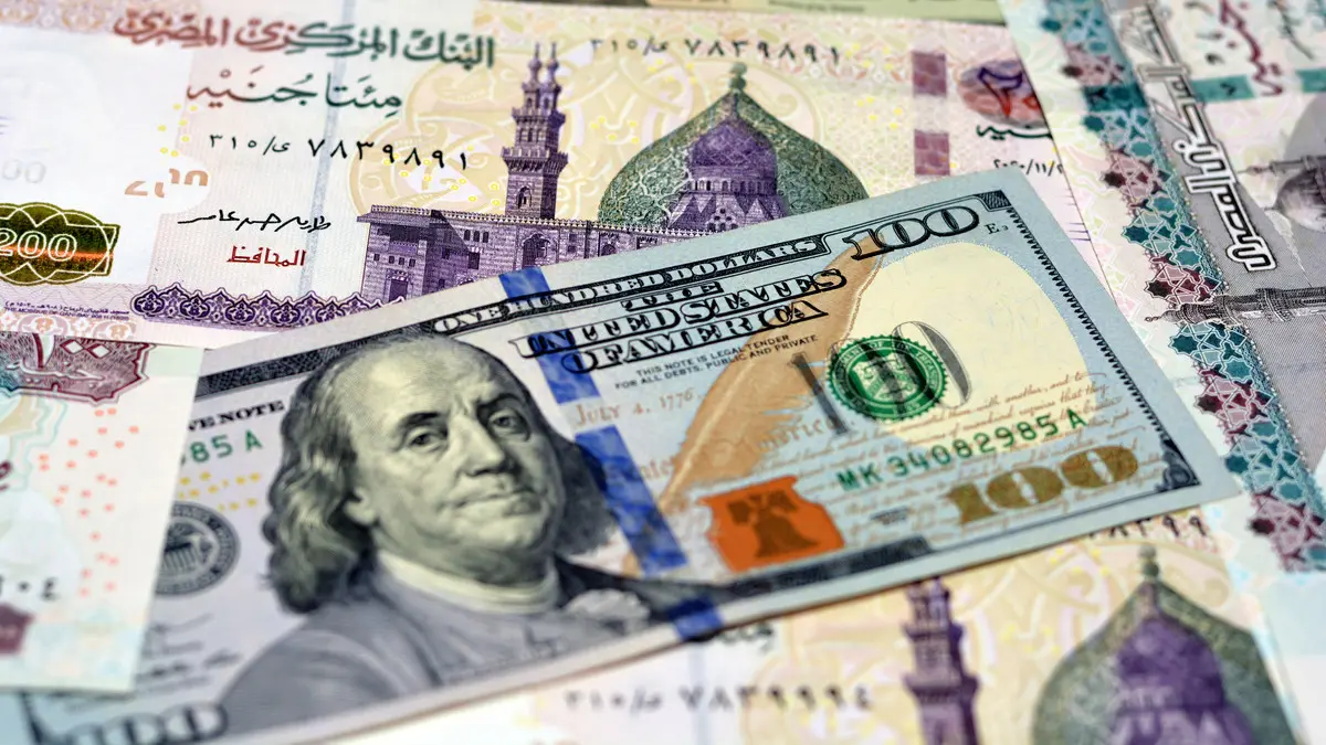 كم سعر 100 دولار في السوق السوداء الآن.. تراجع سعر الدولار مقابل الجنيه المصري في السوق السوداء والبنوك المصرية