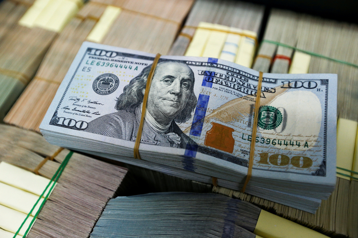 أخر تحديث الآن..كم سعر 100 دولار الآن سعر الدولار اليوم مقابل الجنيه المصري في السوق السوداء والبنوك السبت 25 يناير 2025