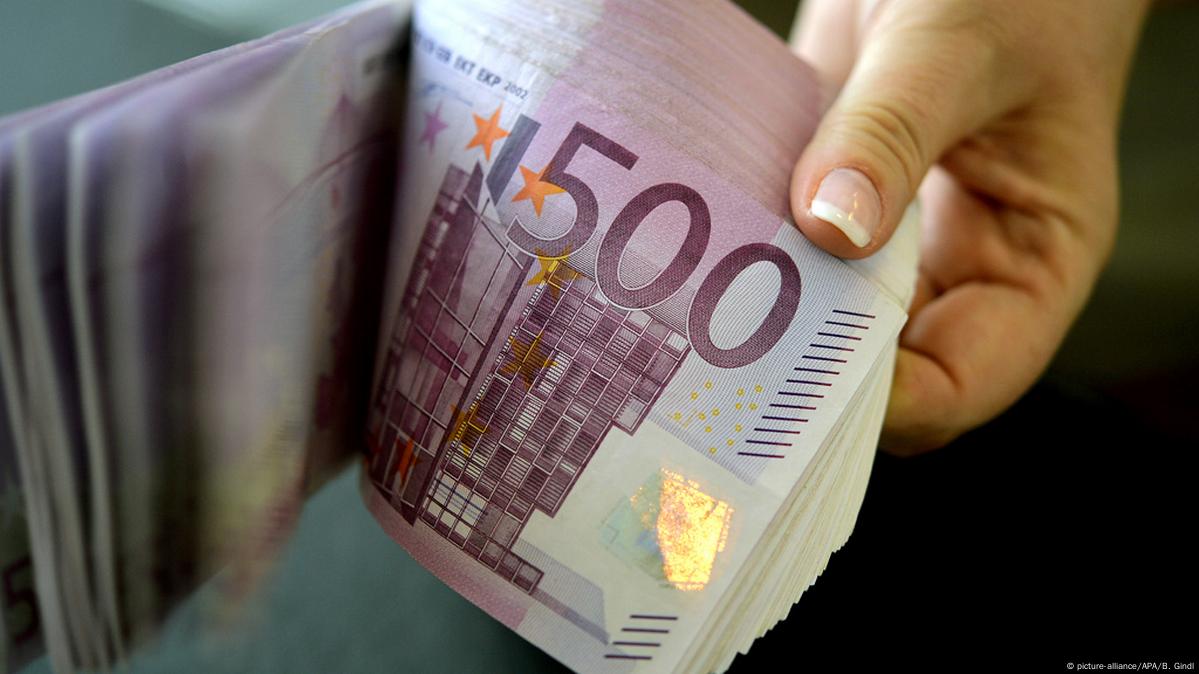 سعر اليورو اليوم السوق السوداء مقابل الجنية المصرى الخميس 16 يناير 2025.. تعرف على الفرق بين الشراء والبيع