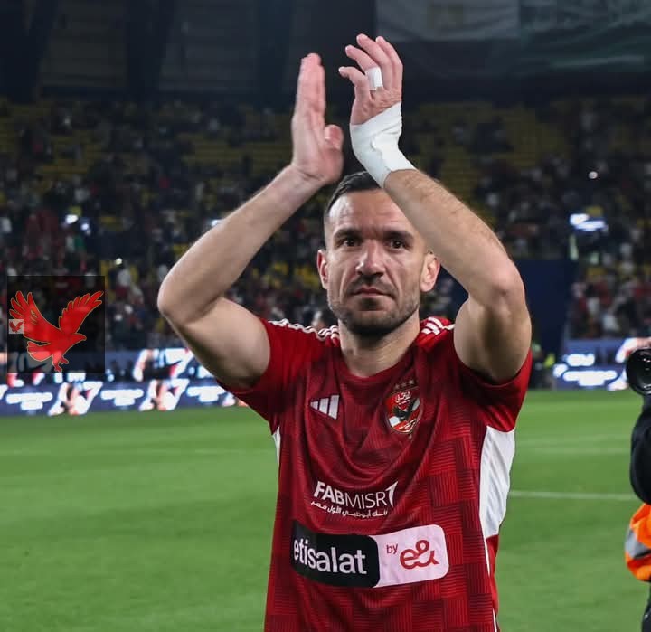 الأهلي يوافق كولر ويرحب برحيل علي معلول وعد قيده.. اعرف السبب