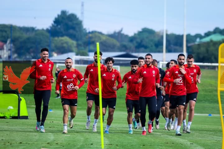جاهزية ثنائي الأهلي استعداداً لمواجهة فاركو في مباراة حسم الدوري