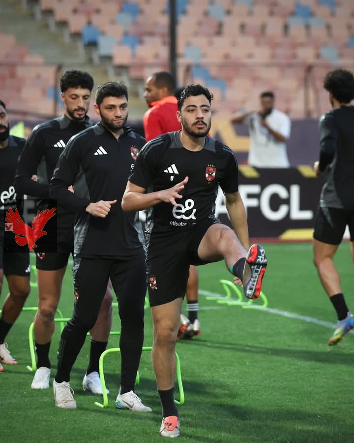 غيابات الأهلي لمواجهة بتروجيت في الدوري الليلة