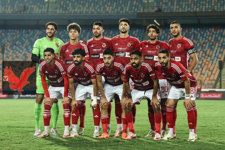 الخطيب يطيح بنجم الفريق بعد تمرده وغيابه عن التدريبات